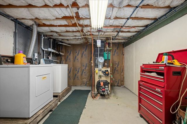 320 Mason Rd Ext, Dudley, MA 01571