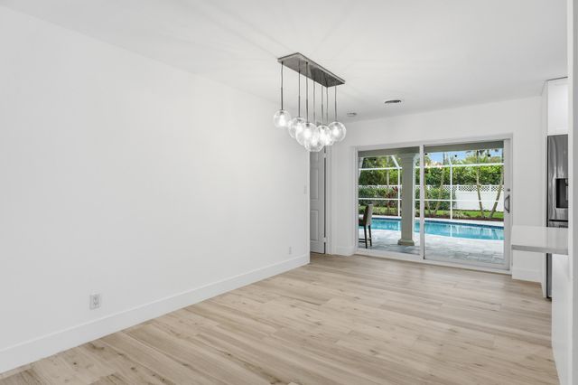 7 River Drive, Tequesta, FL 33469