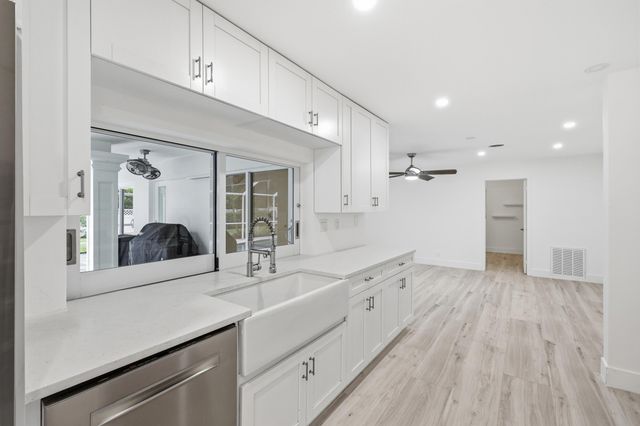 7 River Drive, Tequesta, FL 33469