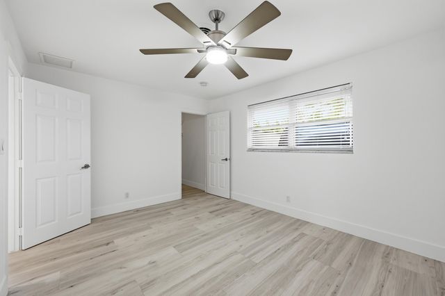 7 River Drive, Tequesta, FL 33469