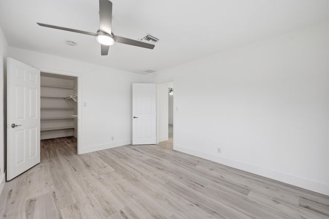 7 River Drive, Tequesta, FL 33469