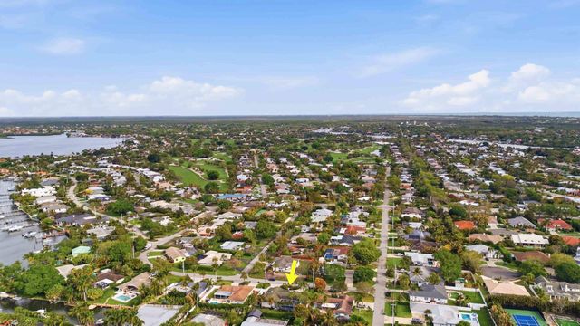 7 River Drive, Tequesta, FL 33469