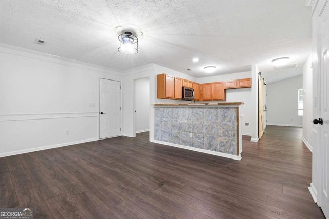 275 Jack Russell Road, Newnan, GA 30263