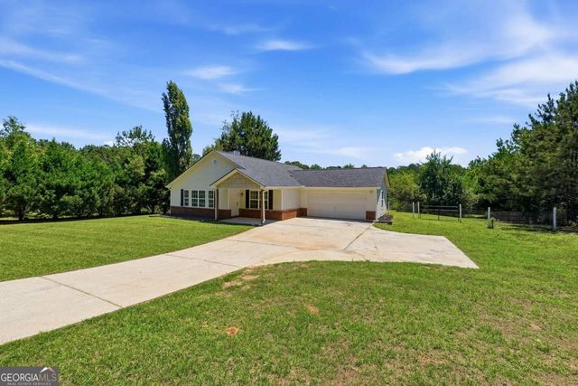 275 Jack Russell Road, Newnan, GA 30263