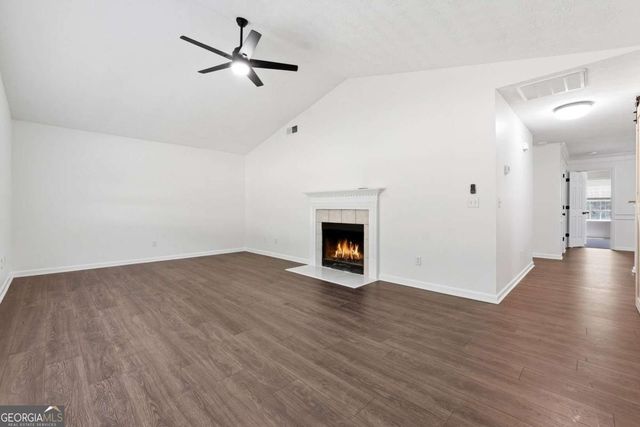 275 Jack Russell Road, Newnan, GA 30263