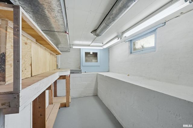 503 W PALACE, Geneseo, IL 61254