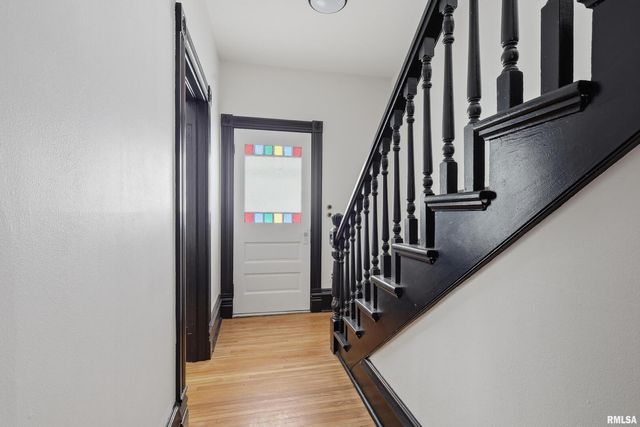 503 W PALACE, Geneseo, IL 61254