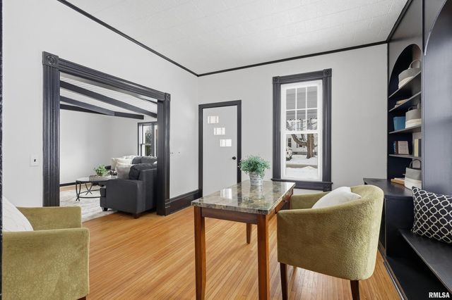 503 W PALACE, Geneseo, IL 61254