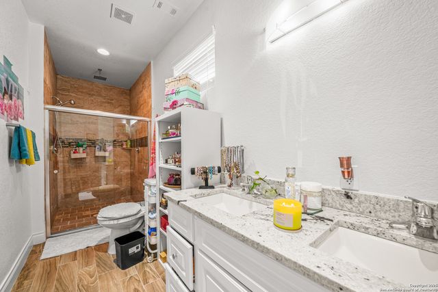 9927 Sandy Fld, San Antonio, TX 78245