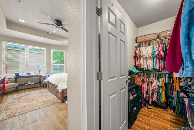 9927 Sandy Fld, San Antonio, TX 78245
