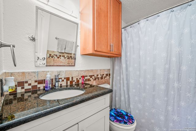 9927 Sandy Fld, San Antonio, TX 78245