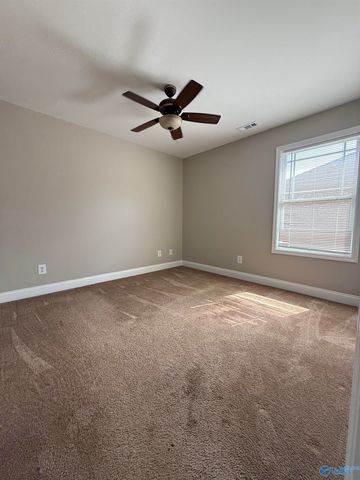 103 Summerset Lane, Huntsville, AL 35811