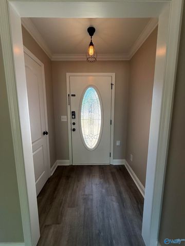 103 Summerset Lane, Huntsville, AL 35811