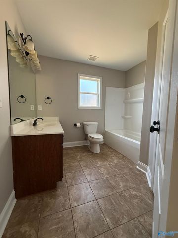 103 Summerset Lane, Huntsville, AL 35811