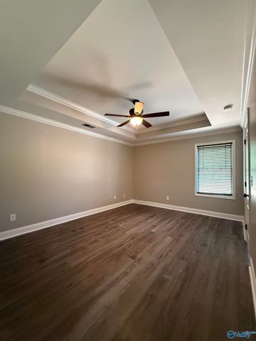 103 Summerset Lane, Huntsville, AL 35811