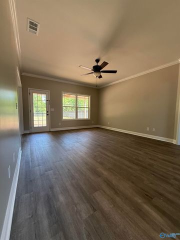 103 Summerset Lane, Huntsville, AL 35811