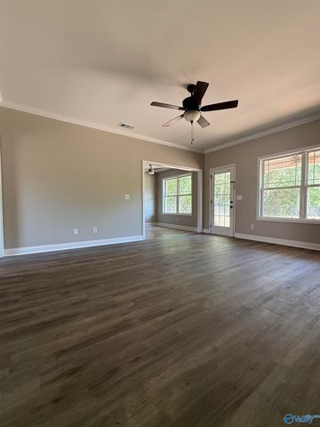 103 Summerset Lane, Huntsville, AL 35811