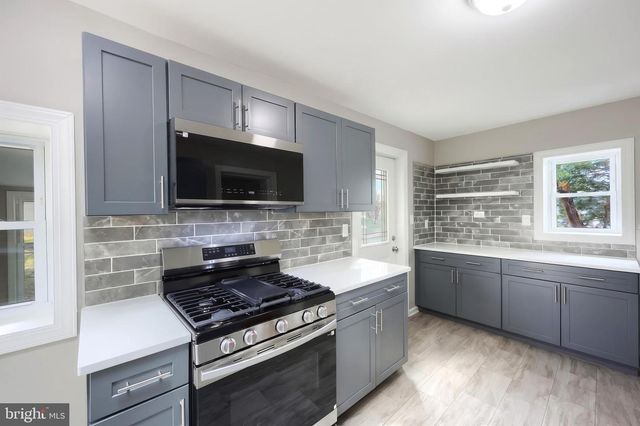 2613 BROAD ST, York, PA 17408