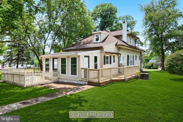 2613 BROAD ST, York, PA 17408