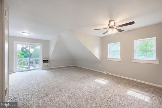 2613 BROAD ST, York, PA 17408