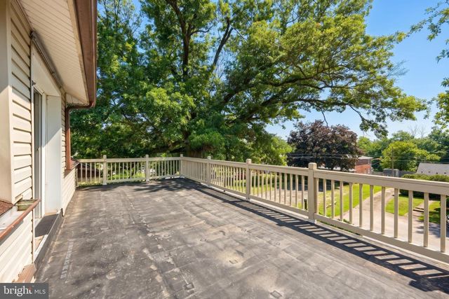 2613 BROAD ST, York, PA 17408
