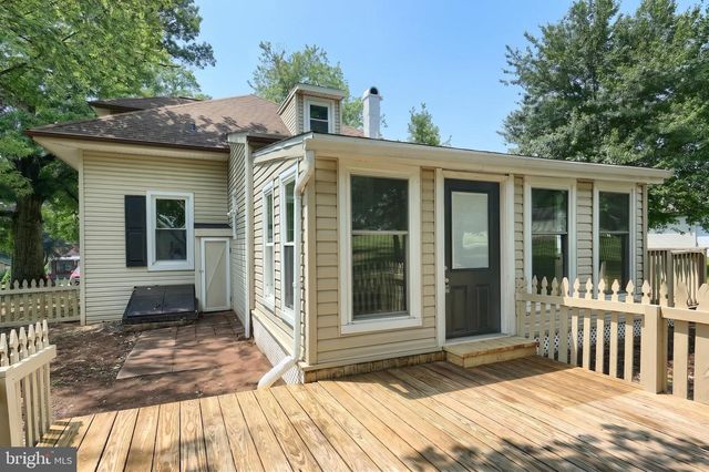 2613 BROAD ST, York, PA 17408