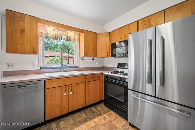 574 Henry Street, Jackson, NJ 08527