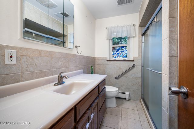 574 Henry Street, Jackson, NJ 08527