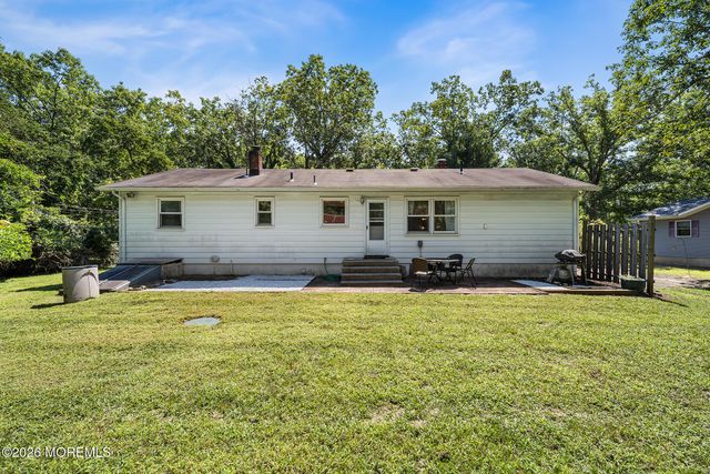 574 Henry Street, Jackson, NJ 08527