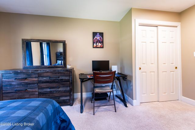 4703 Grand Dell Dr, Crestwood, KY 40014