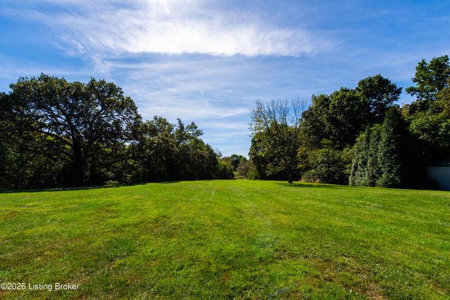 4703 Grand Dell Dr, Crestwood, KY 40014