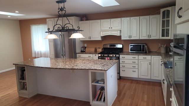 45750 Hull Road, Belleville, MI 48111
