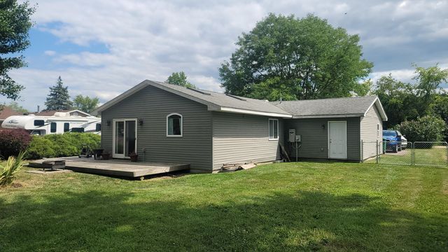 45750 Hull Road, Belleville, MI 48111