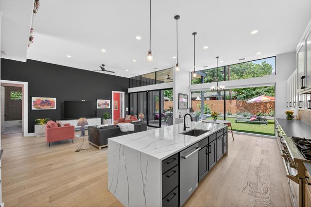 4804 Gladeview, Austin, TX 78745