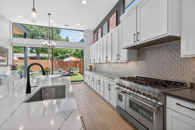 4804 Gladeview, Austin, TX 78745