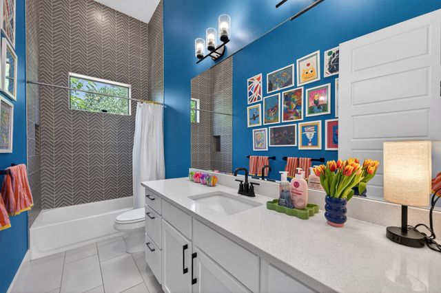 4804 Gladeview, Austin, TX 78745