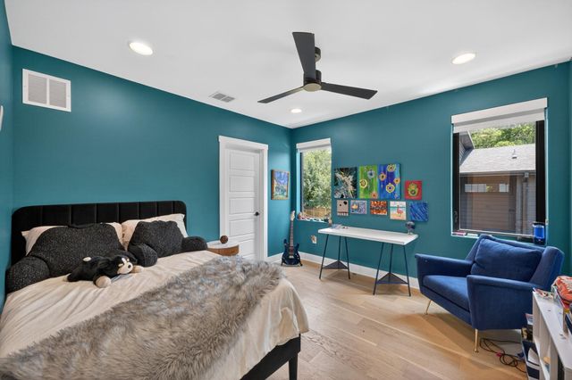 4804 Gladeview, Austin, TX 78745