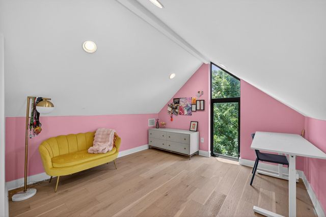 4804 Gladeview, Austin, TX 78745