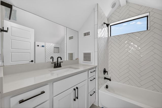 4804 Gladeview, Austin, TX 78745