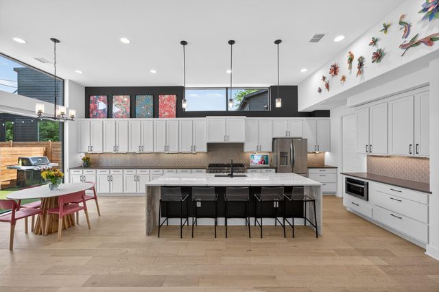 4804 Gladeview, Austin, TX 78745