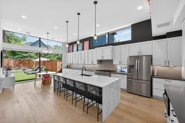 4804 Gladeview, Austin, TX 78745