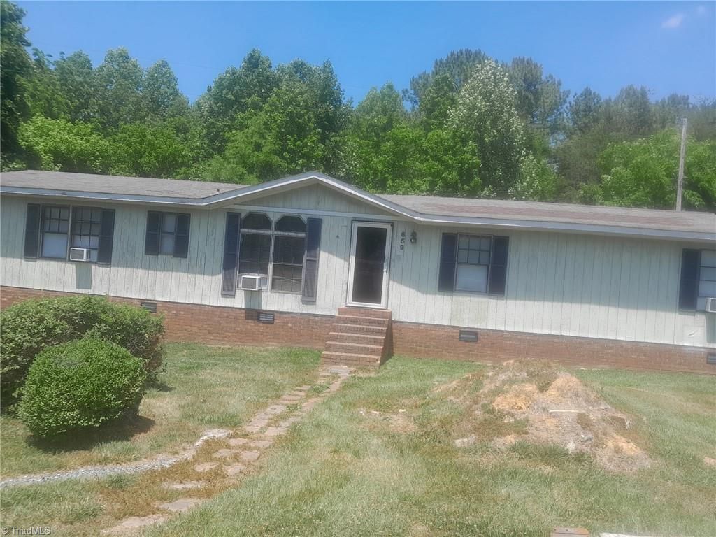 659 NC Highway 49 N, Ramseur, NC 27316