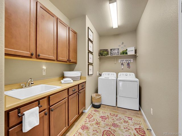 19509 E 55th Ave, Denver, CO 80249