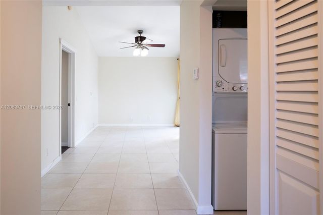 1494 Springside Dr 1494, Weston, FL 33326
