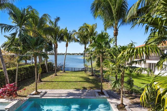 18832 SW 77th Court, Cutler Bay, FL 33157