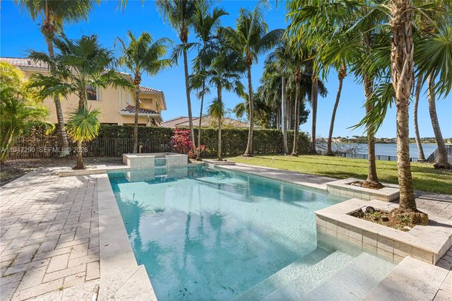 18832 SW 77th Court, Cutler Bay, FL 33157