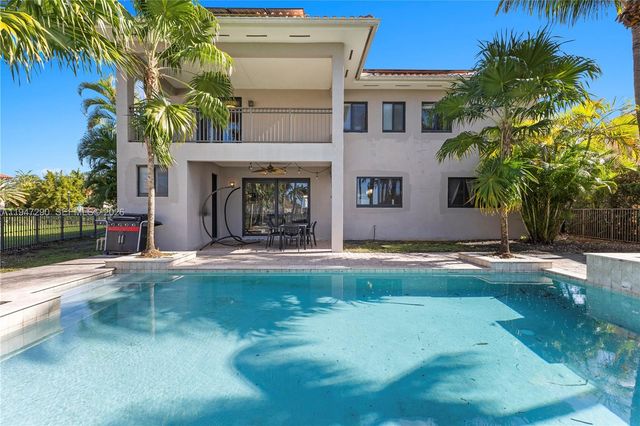 18832 SW 77th Court, Cutler Bay, FL 33157