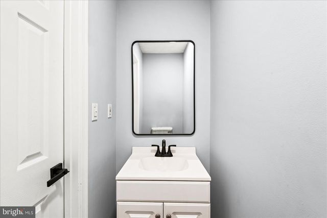 107 W PARK DR, Stafford, VA 22554