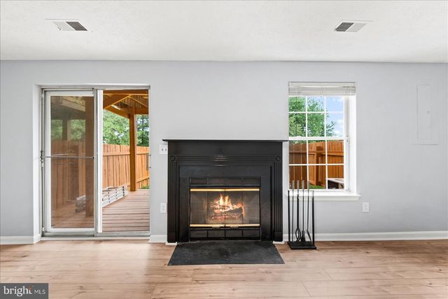 107 W PARK DR, Stafford, VA 22554