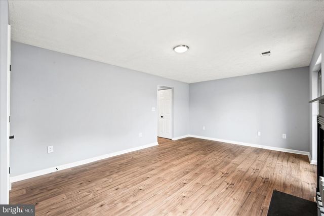 107 W PARK DR, Stafford, VA 22554